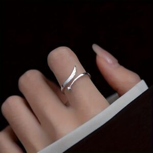 519375fa-500c-4b10-a9a5-1b041fa44a5e.jpg Simple Angel Wing Adjustable Open Ring