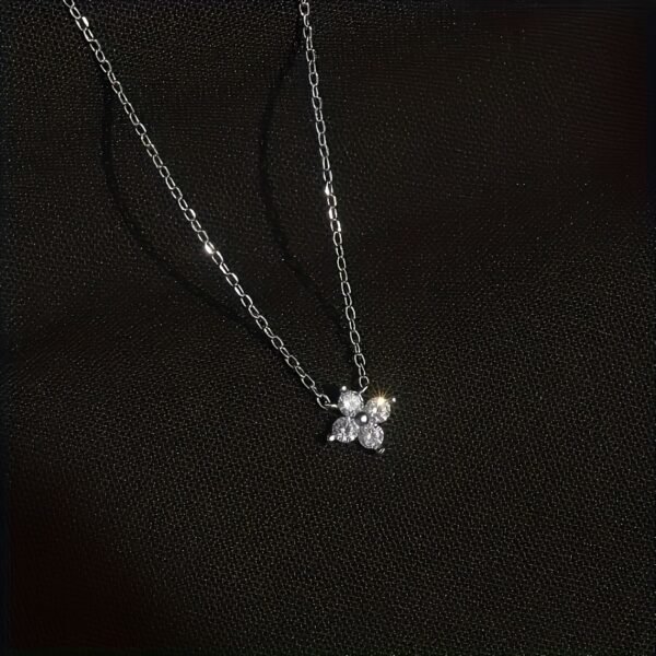 Silver-Plated Floral Collarbone Necklace
