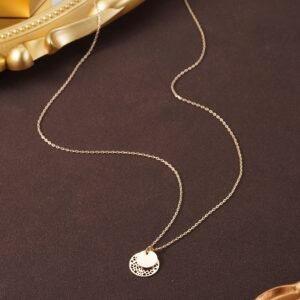 f6d2b573-df13-4dbf-8c30-1579c834e784.jpg Vintage Geometric Pattern Pendant Necklace