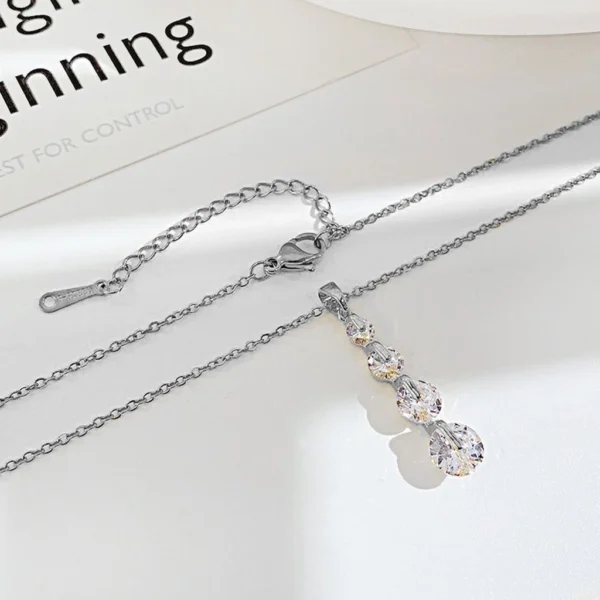 my-11134201-7qul3-ljavu0dxvhpfa2.webp Silver Titanium CZ Necklace