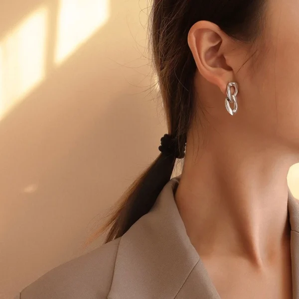 my-11134201-7qula-ljavwlcfyibq89.webp Silver Double Chain Drop Earrings