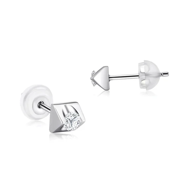 my-11134201-7rask-m3d99c404ul6b2.webp Starlett Prism Diamond Earrings