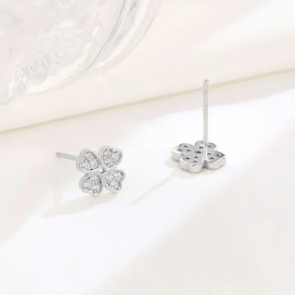 my-11134207-820ld-mfm1nxvs9hcd94.webp Sterling Silver Clover CZ Earrings